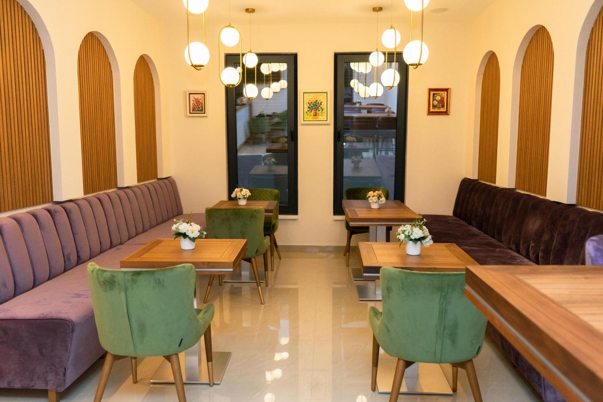 Merak Rooms & Caffe Bar Šabac Esterno foto